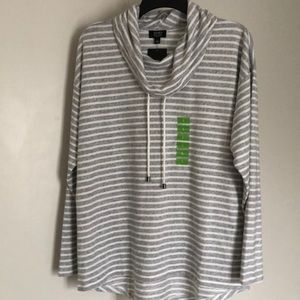 Jones new york Cowl boxy pullover